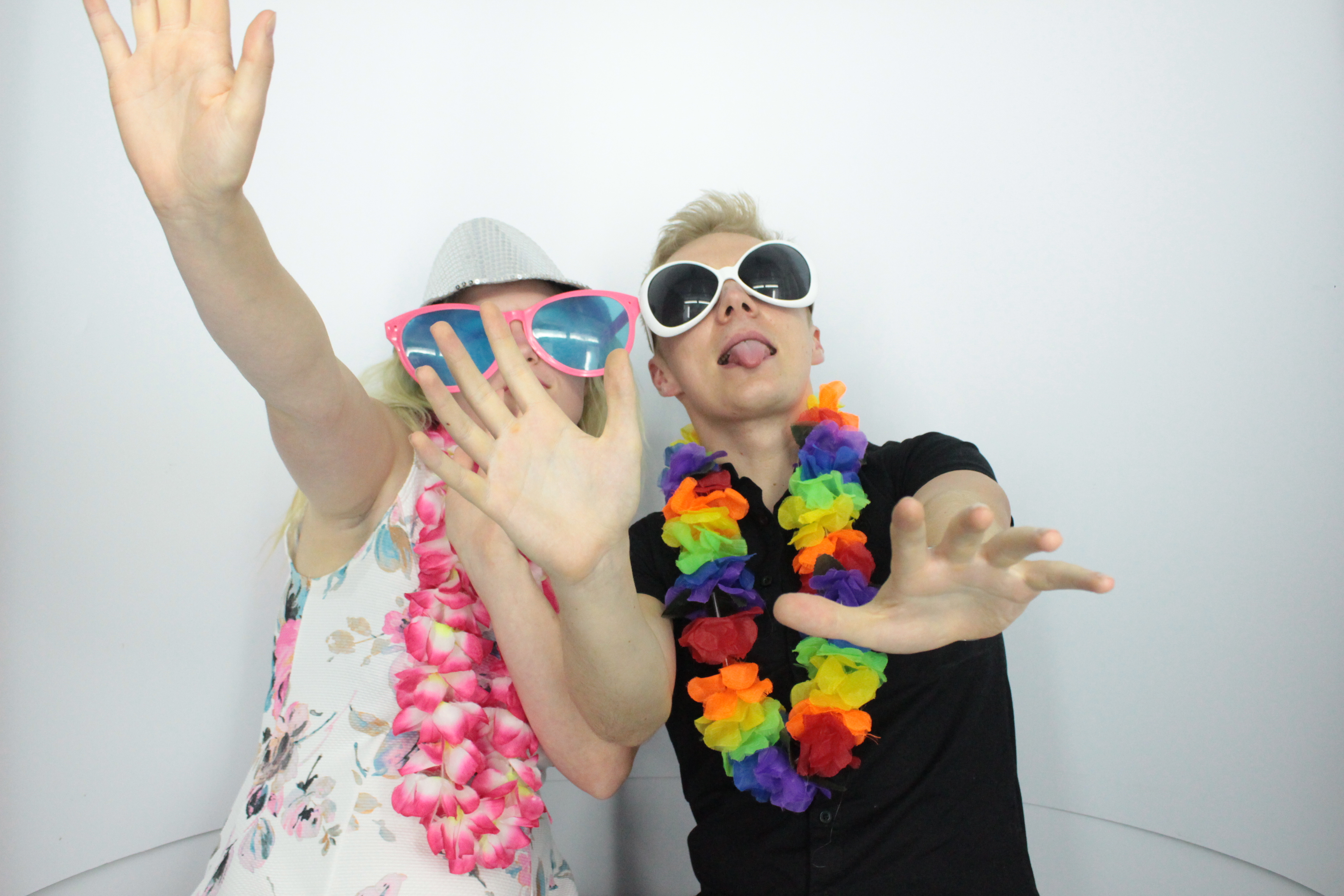 Martin & Colleen’s Joint 50th | View more photos from the event at gallery.myphotoboothexperience.co.uk/u/MyPhotoBoothExperienceLtd/Martin-Colleen’s-Joint-50th